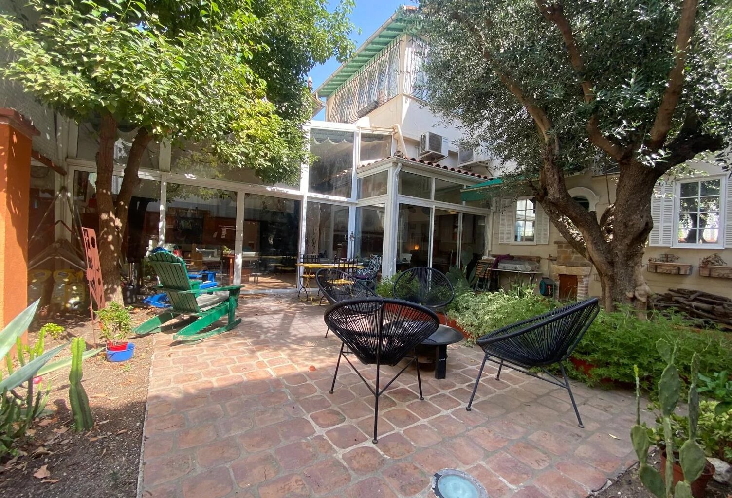 Perpignan – Quartier des Écrivains - un écrin rare de 164 m² avec jardin et garage — photo 1