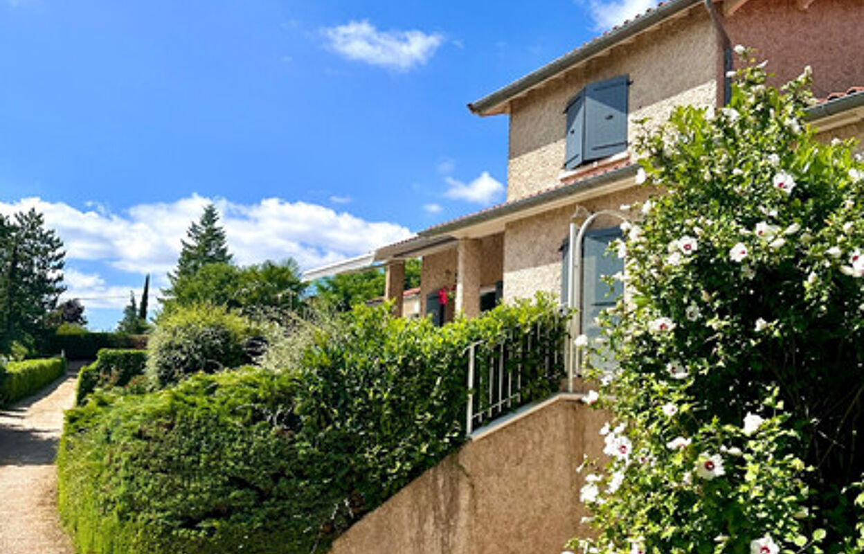 maison 5 pièces  m2 à vendre à Pommiers (69480)