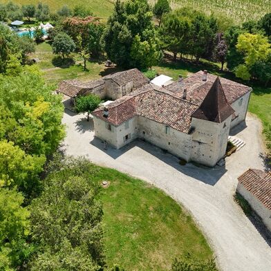 Maison 9 pièces 787500 €