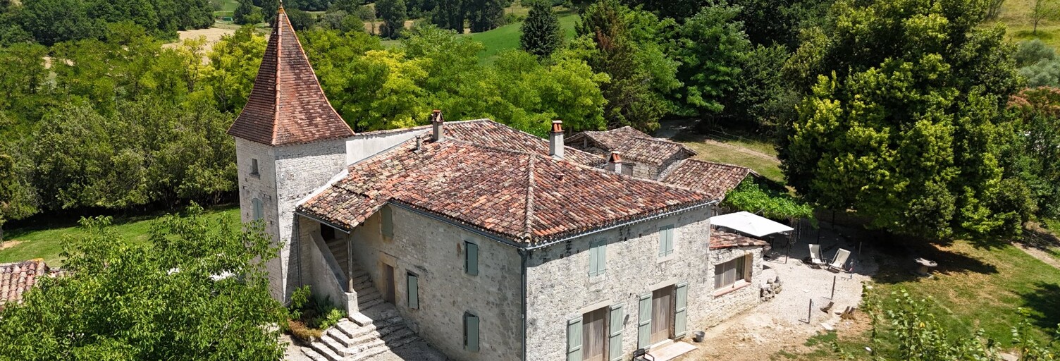 Maison 9 Pièces 319 m² à vendre à Castelnau-Montratier (46170)