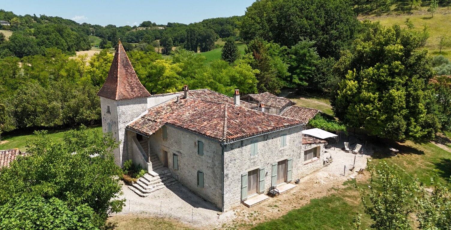 Corps de ferme — photo 1