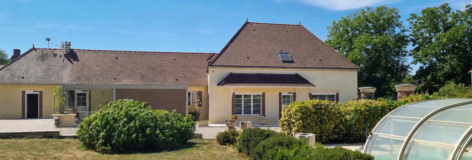 Maison 6 Pièces 204 m² à vendre à Butteaux (89360)