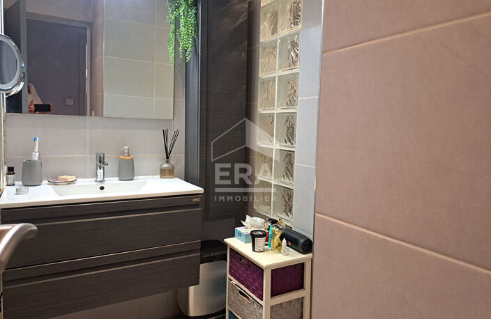 Appartement à vendre à NICE OUEST,  F2  63 m2 , TERRASSE / VU... — photo 4