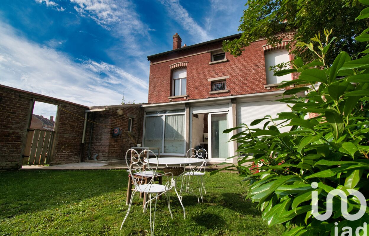 immeuble  pièces 167 m2 à vendre à Montdidier (80500)