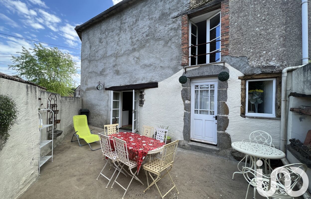 maison 6 pièces 200 m2 à vendre à Breuil-Barret (85120)