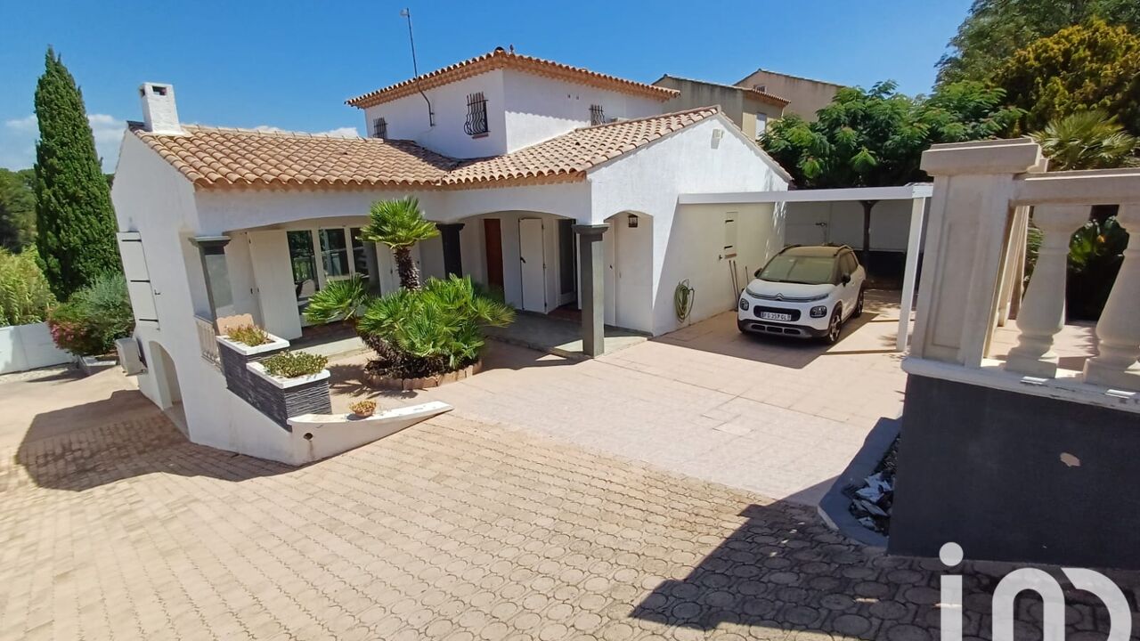 maison 5 pièces 190 m2 à vendre à Saint-Cyr-sur-Mer (83270)