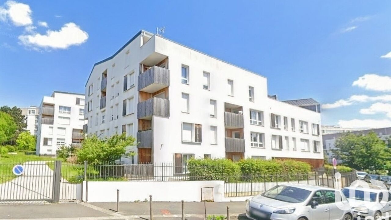 appartement 4 pièces 71 m2 à vendre à Garges-Lès-Gonesse (95140)