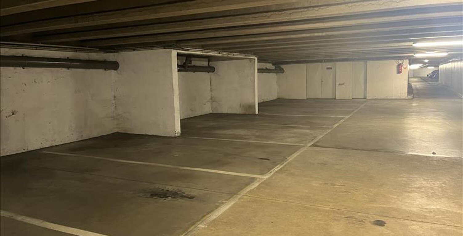 Place dans un garage collectif de 0 pièces principales — photo 1