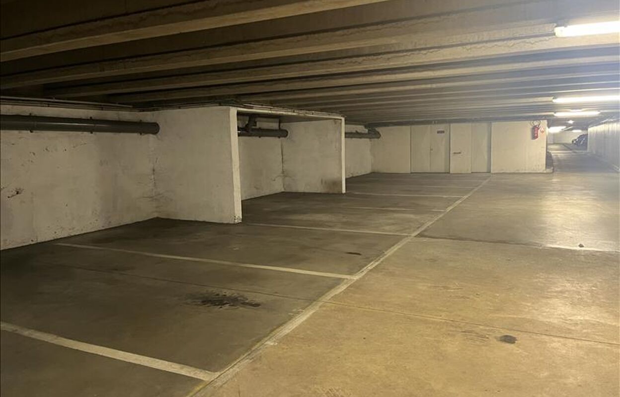 garage  pièces  m2 à vendre à Saint-Ouen-l'Aumône (95310)