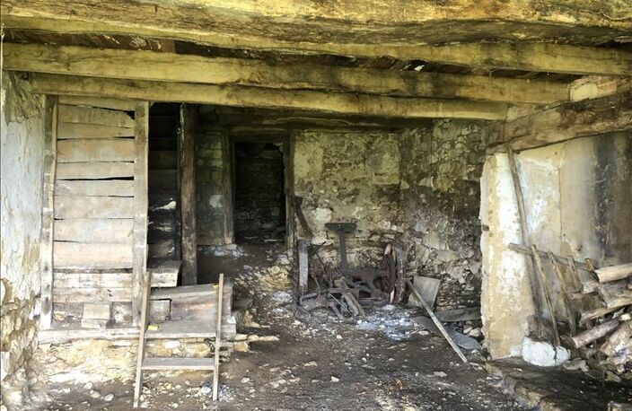 Maison en pierre de 2 pièces principales — photo 3