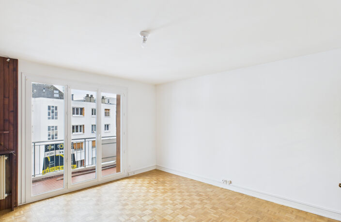 A VENDRE, APPARTEMENT T3 A CHAMBERY — photo 2