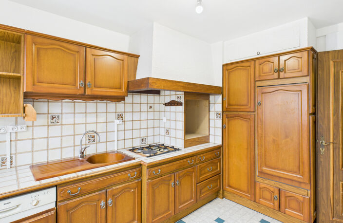 A VENDRE, APPARTEMENT T3 A CHAMBERY — photo 4