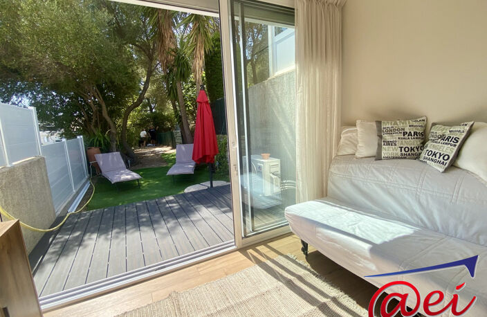 Villa club avec jardin et stationnement privatif — photo 4