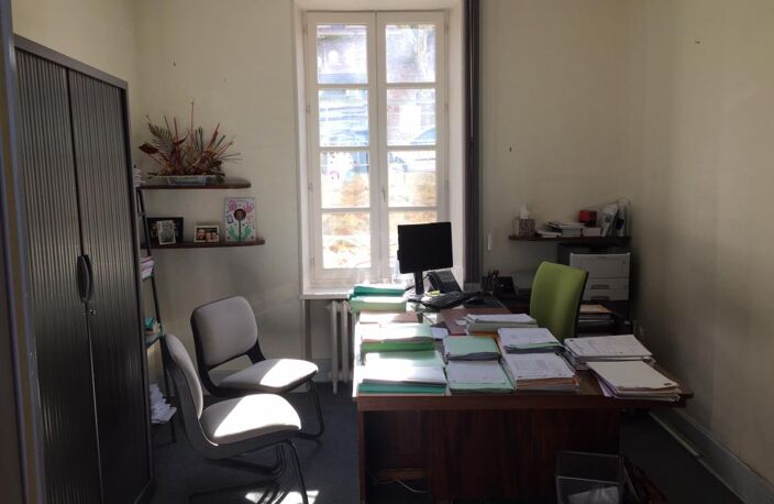 Local Commercial et/ou professionnel en rez-de-chaussée — photo 3