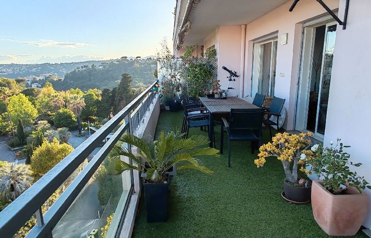 appartement 3 pièces 113 m2 à vendre à Nice (06100)