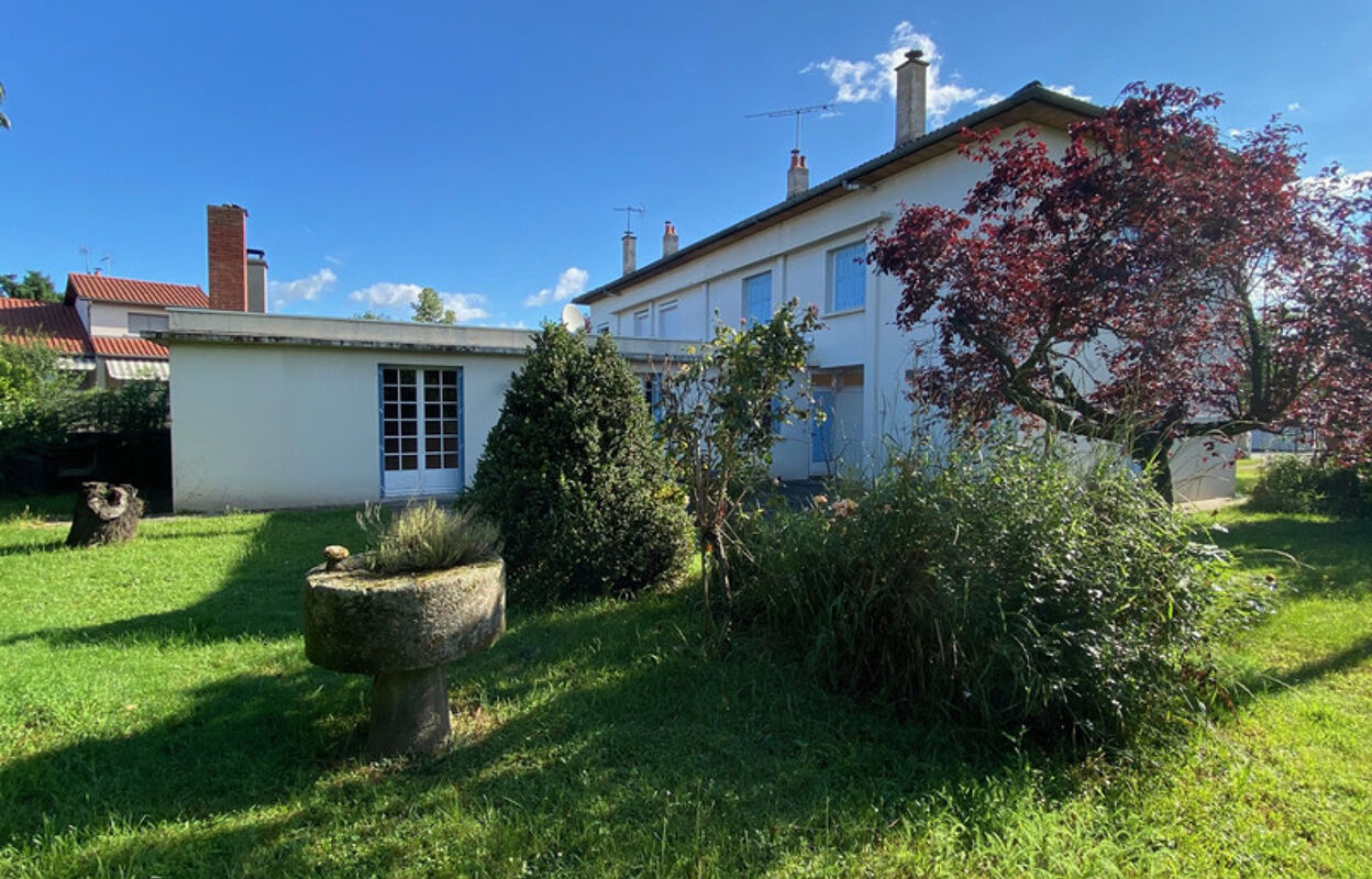 maison 5 pièces 144 m2 à vendre à Issoire (63500)