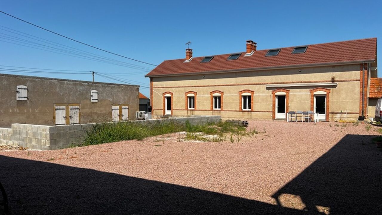 maison 7 pièces 250 m2 à vendre à Marcigny (71110)