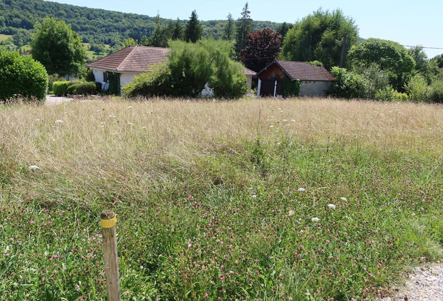terrain constructible viabilisé — photo 1