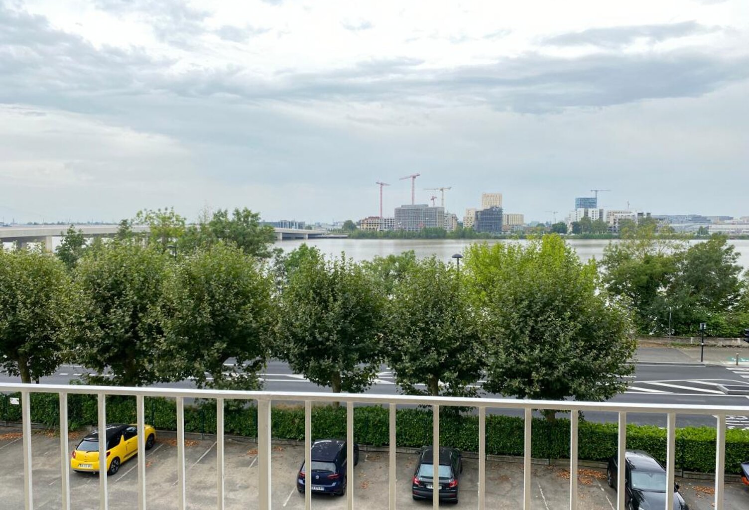 Appartement T4  Floirac vue sur Garonne — photo 1
