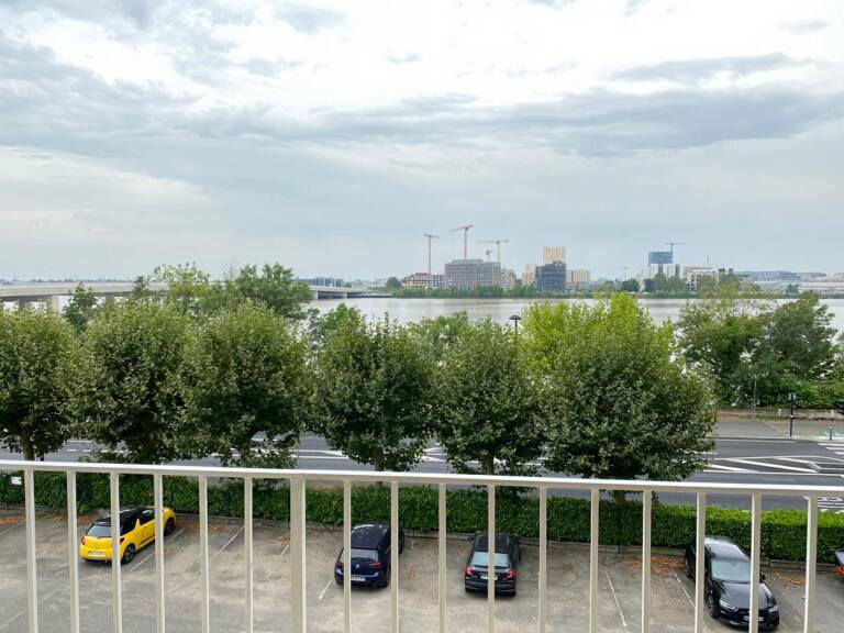 Appartement T4  Floirac vue sur Garonne — photo 1