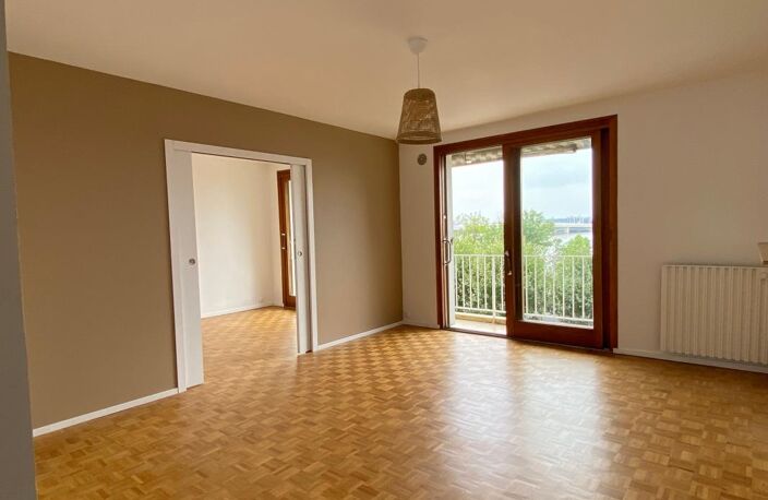 Appartement T4  Floirac vue sur Garonne — photo 2