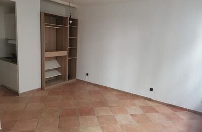 location appartement 450 € CC /mois à proximité de Saint-Côme-Et-Maruéjols (30870)