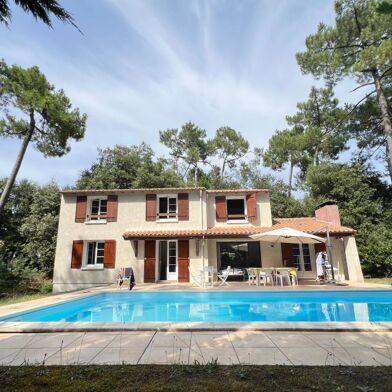 Maison 5 pièces 690000 €