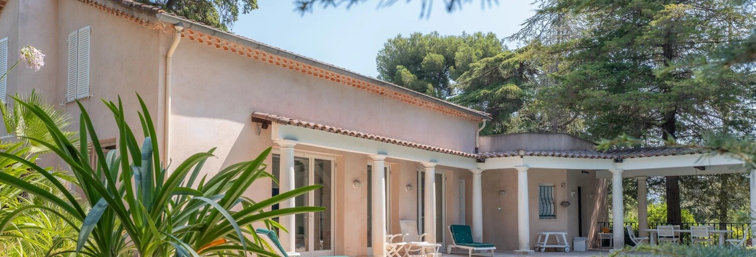Maison 5 Pièces 166 m² à vendre à Nice (06100)