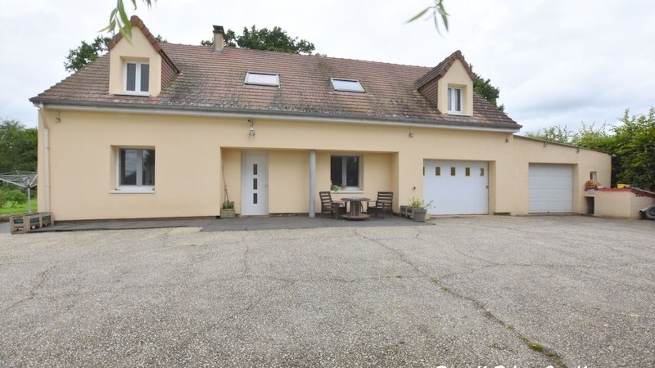 maison 8 pièces 147 m2 à vendre à Saint-Georges-de-Rouelley (50720)