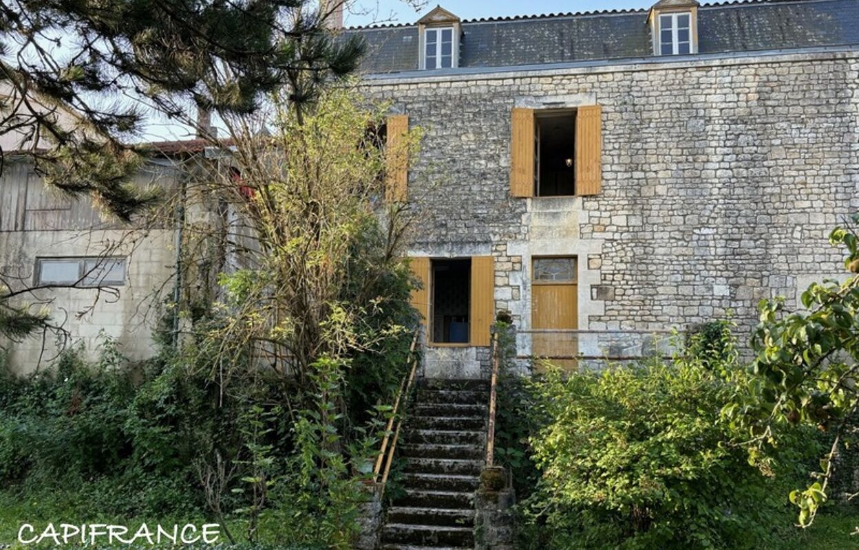 maison 6 pièces 169 m2 à vendre à Taillebourg (17350)