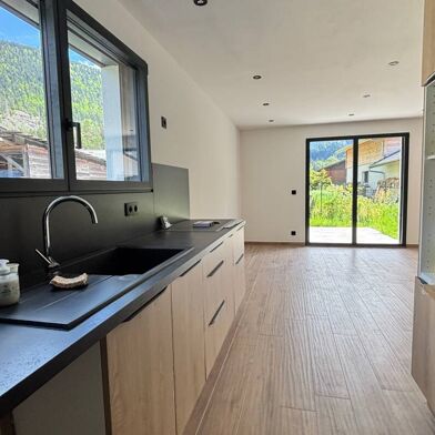 Maison 4 pièces 695000 €