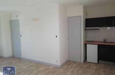 location appartement 400 € CC /mois à proximité de Iteuil (86240)