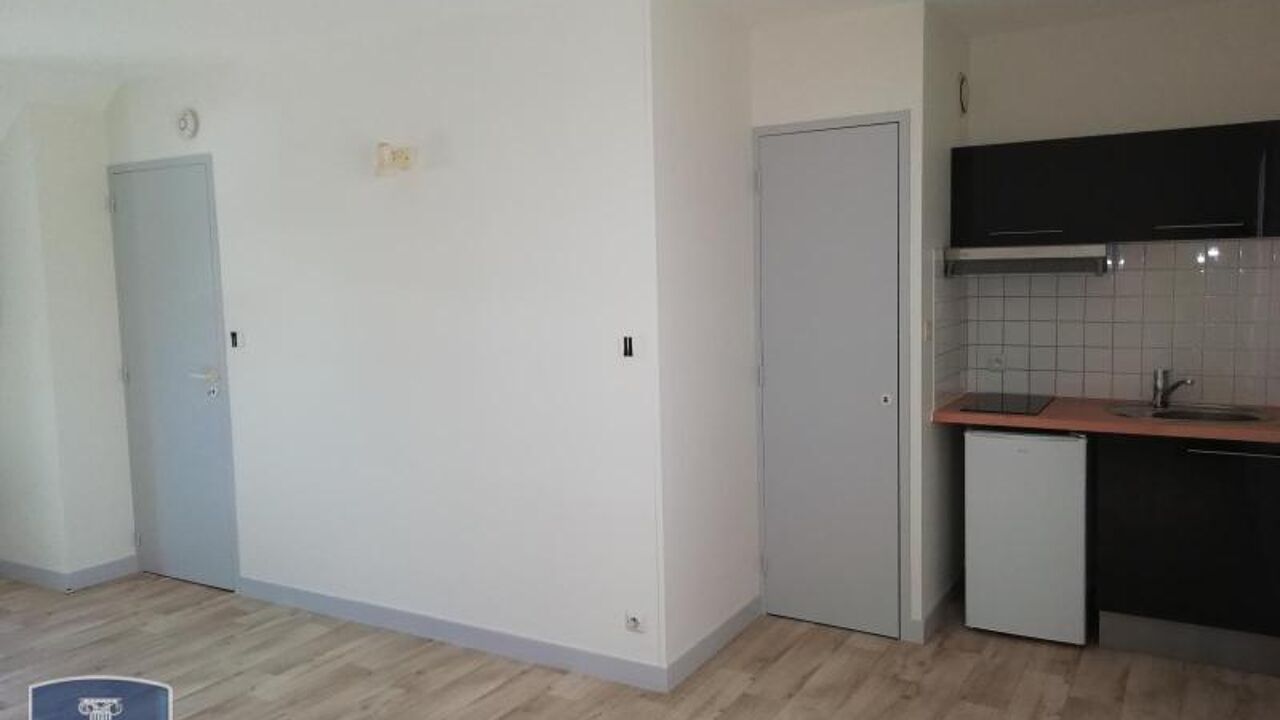 appartement 1 pièces 26 m2 à louer à Poitiers (86000)