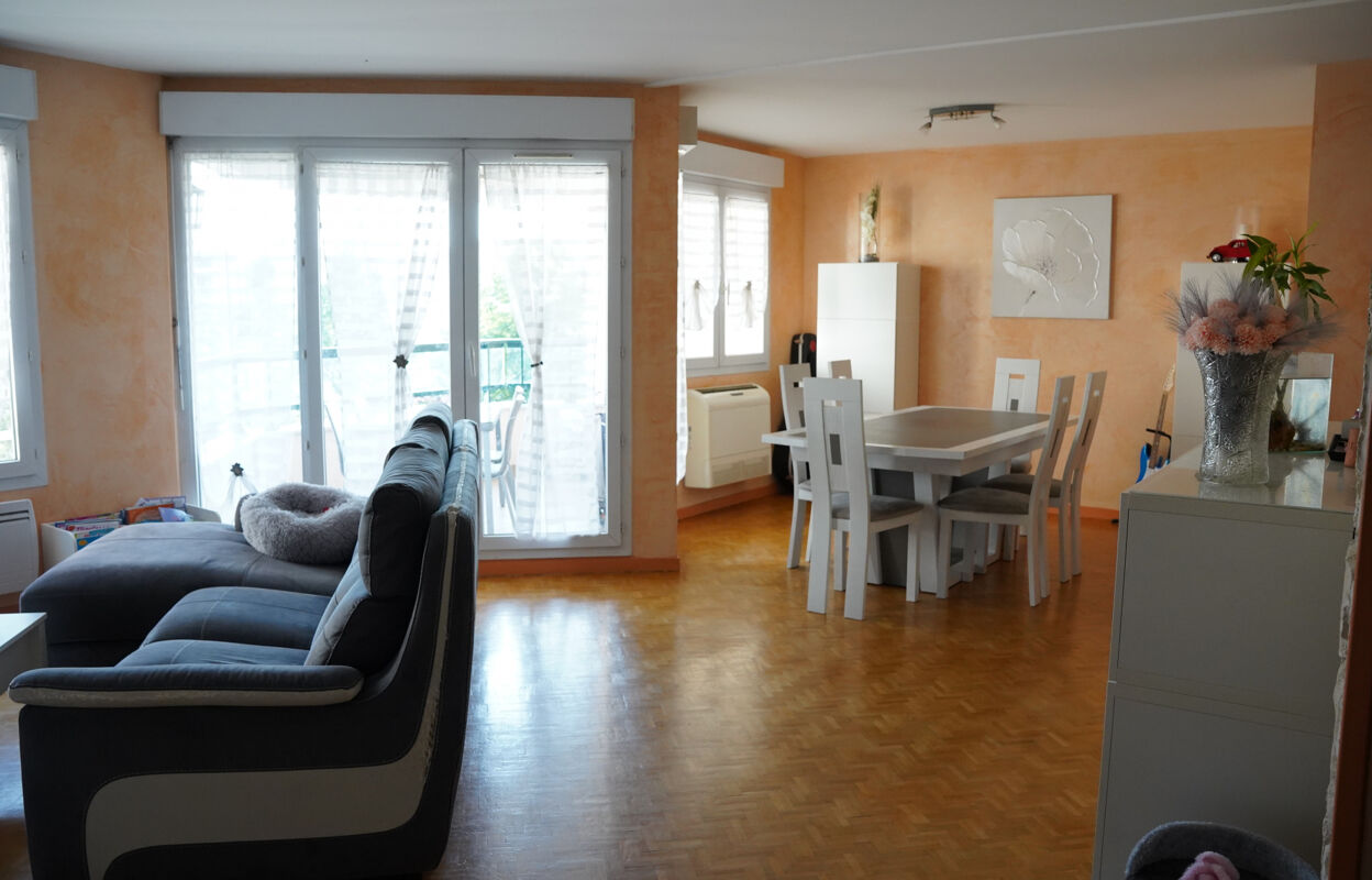 appartement 4 pièces  m2 à vendre à Lyon 3 (69003)