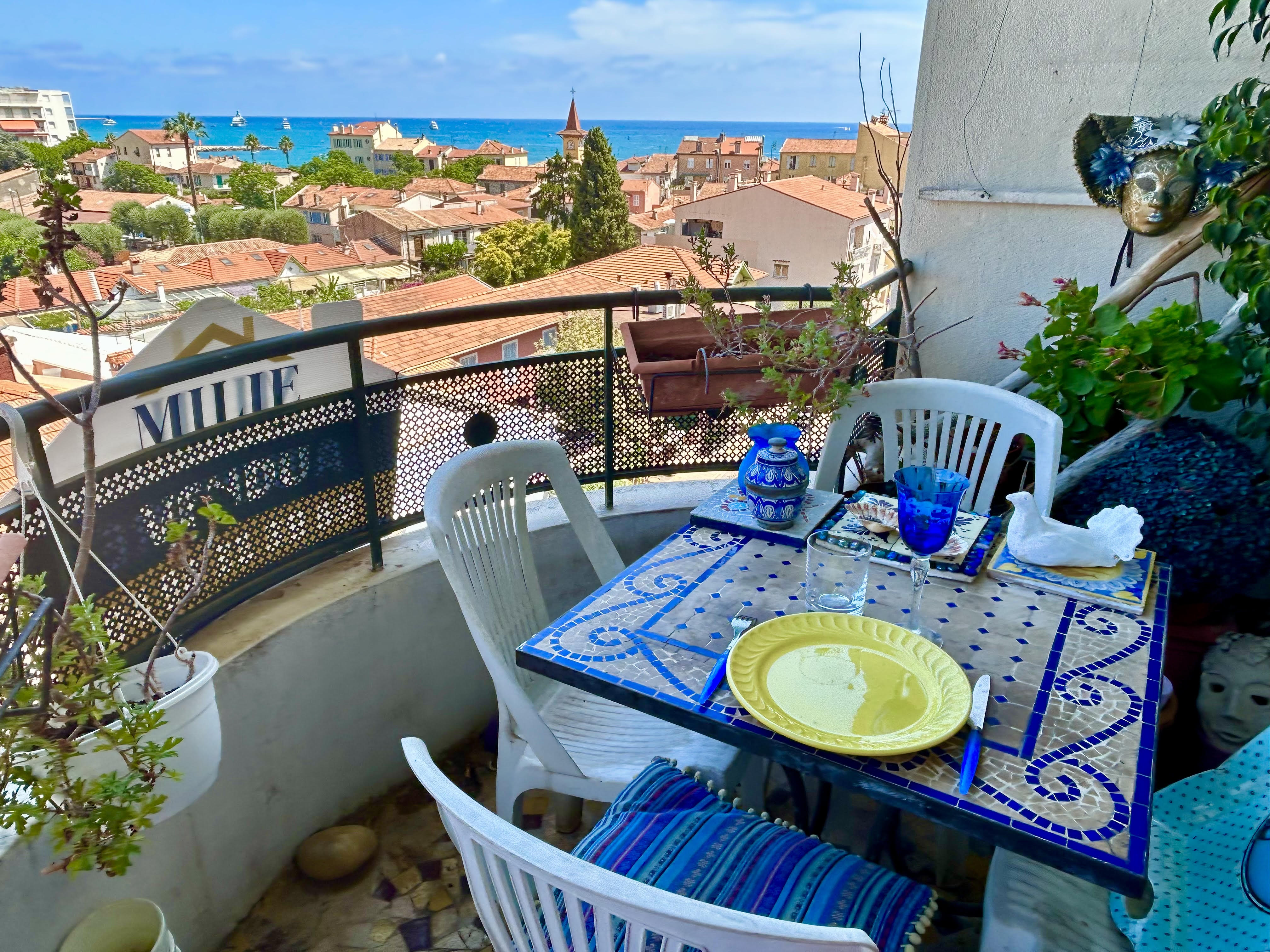 Appartement 2 pièces  à vendre Cagnes-sur-Mer 06800