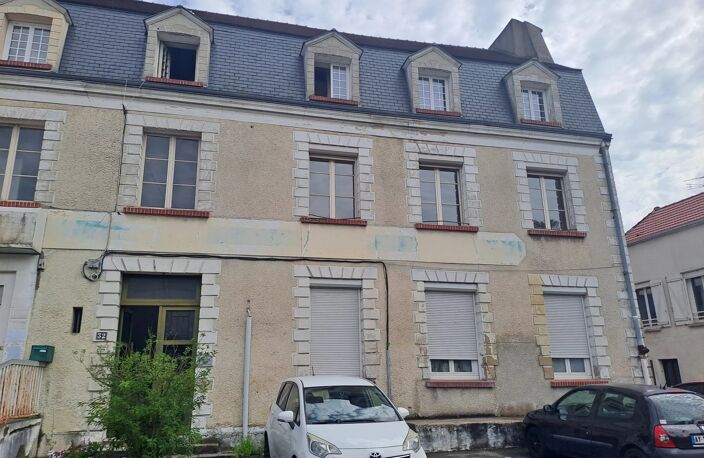 F2 de 21M2 au centre de Crosne vendu loué — photo 2