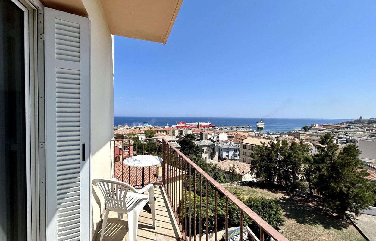 appartement 3 pièces 87 m2 à vendre à Bastia (20200)