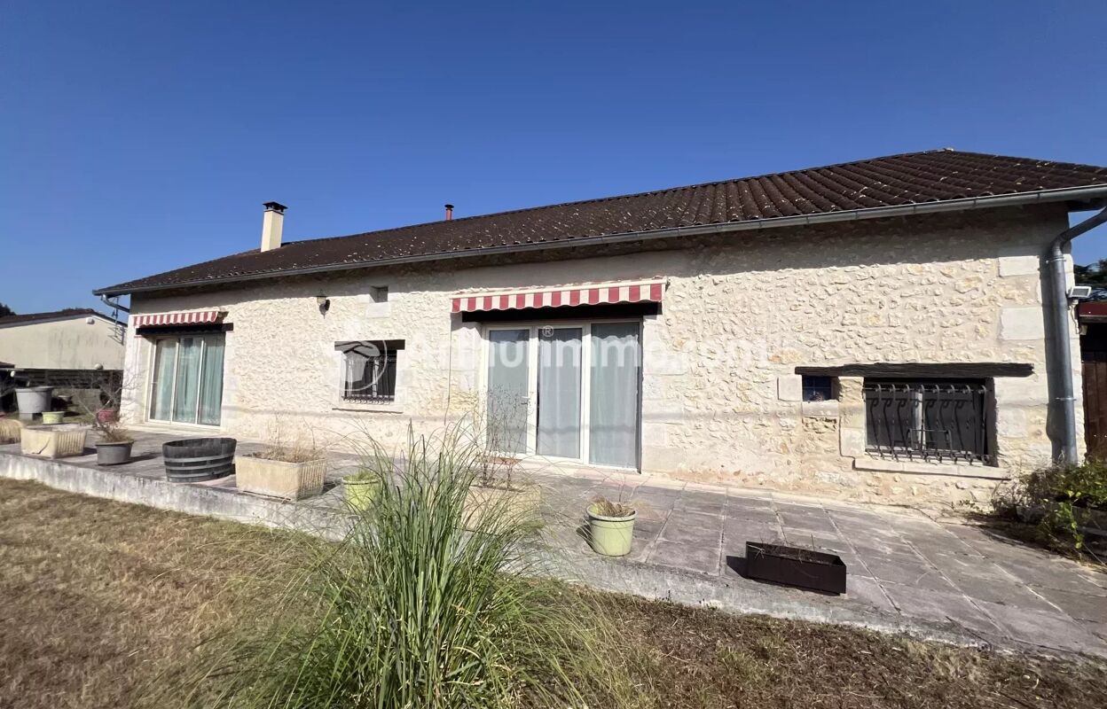 maison 5 pièces 106 m2 à vendre à Saint-Astier (24110)