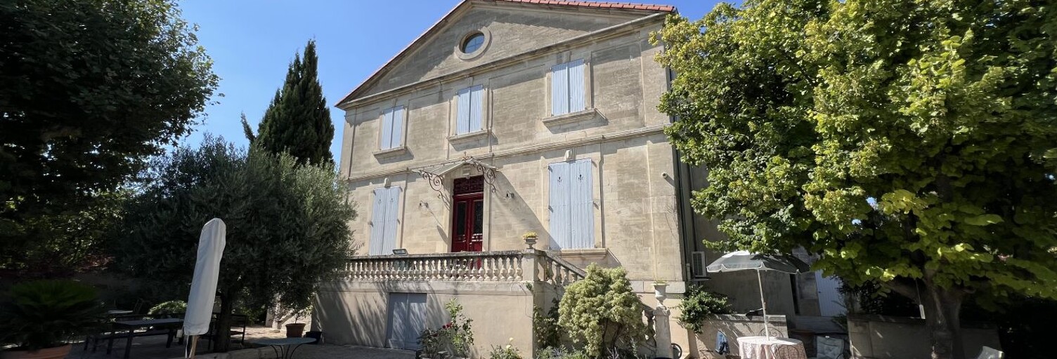 Maison 9 Pièces 234 m² à vendre à Avignon (84000)