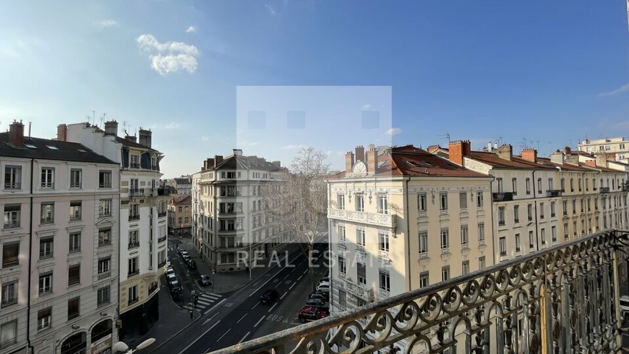 bureau  pièces 159 m2 à louer à Lyon 6 (69006)