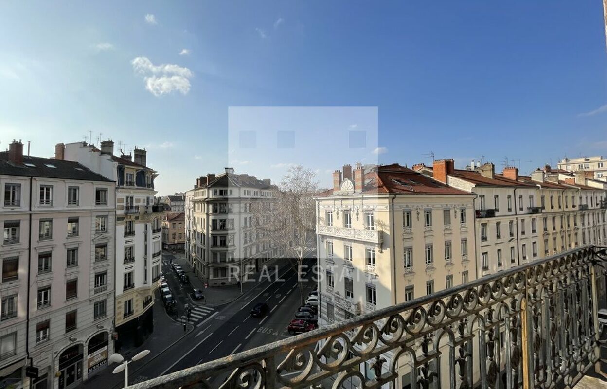 bureau  pièces 159 m2 à louer à Lyon 6 (69006)