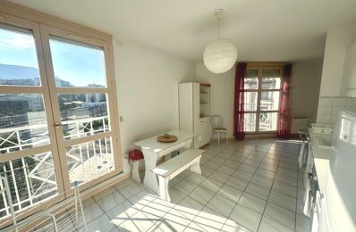 vente appartement 109 000 € à proximité de Seyssins (38180)