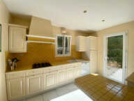 LA GARDE: Belle villa majoritairement de plain pied de 165 m2 — photo 3