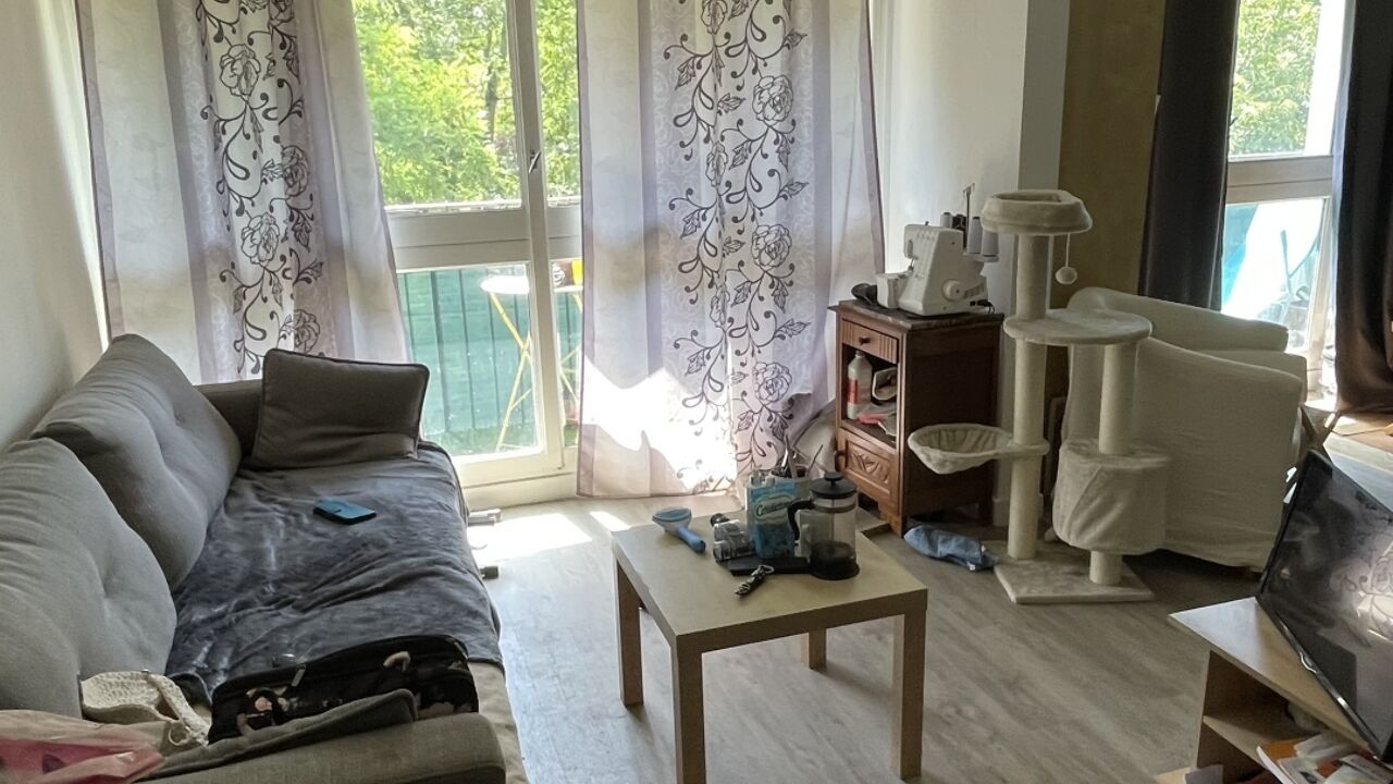 appartement 2 pièces 46 m2 à vendre à Grigny (91350)