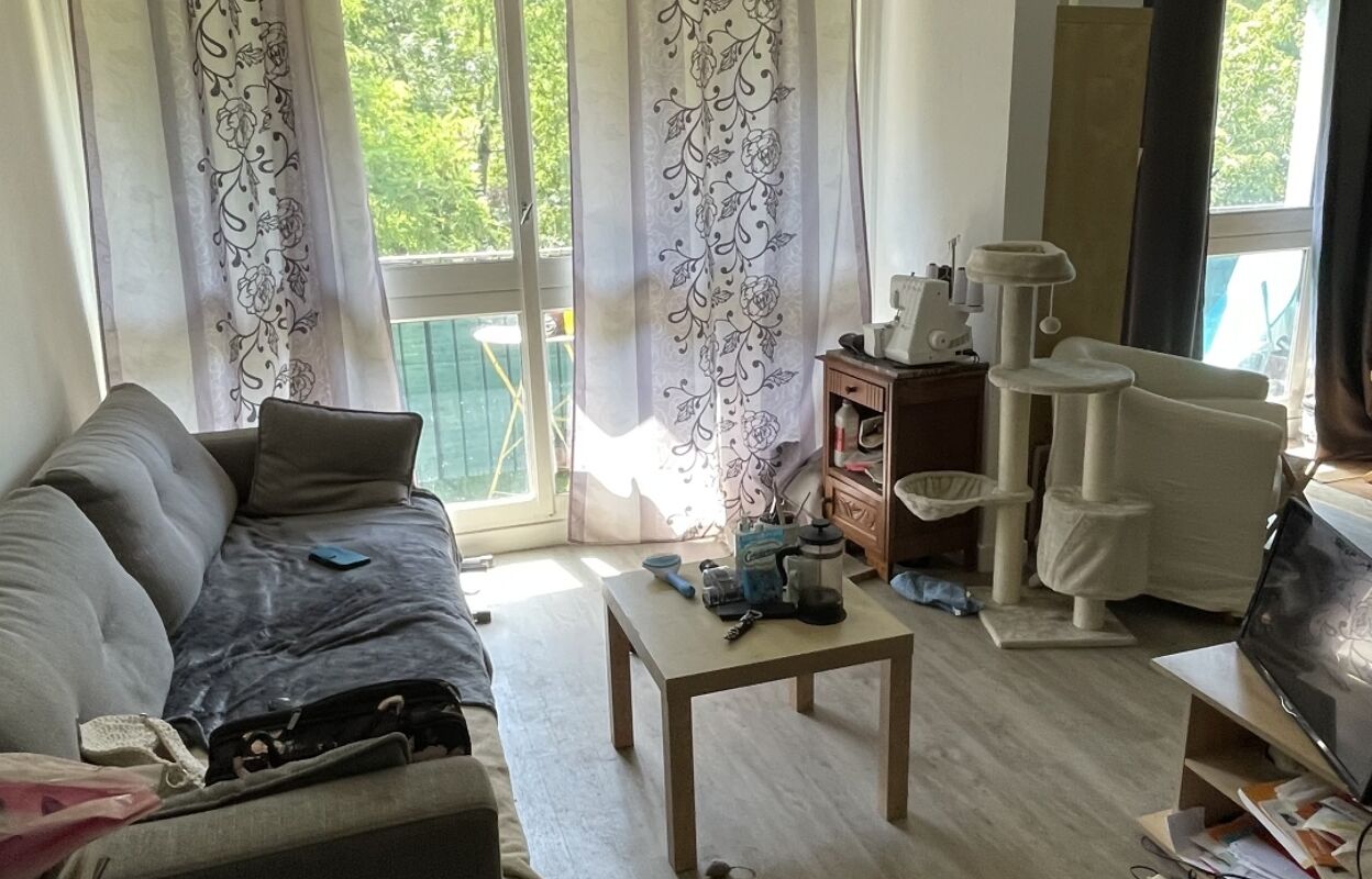 appartement 2 pièces 46 m2 à vendre à Grigny (91350)