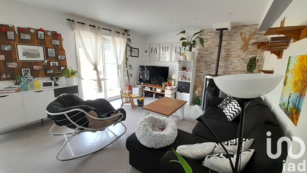 maison 3 pièces 92 m2 à vendre à Saunay (37110)