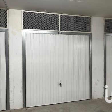 Garage 23 m²