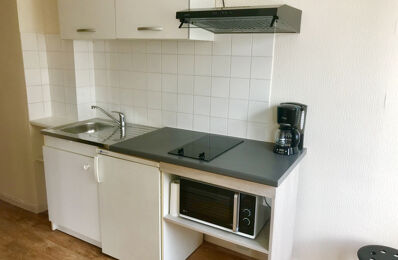 location appartement 425 € CC /mois à proximité de Lalbenque (46230)