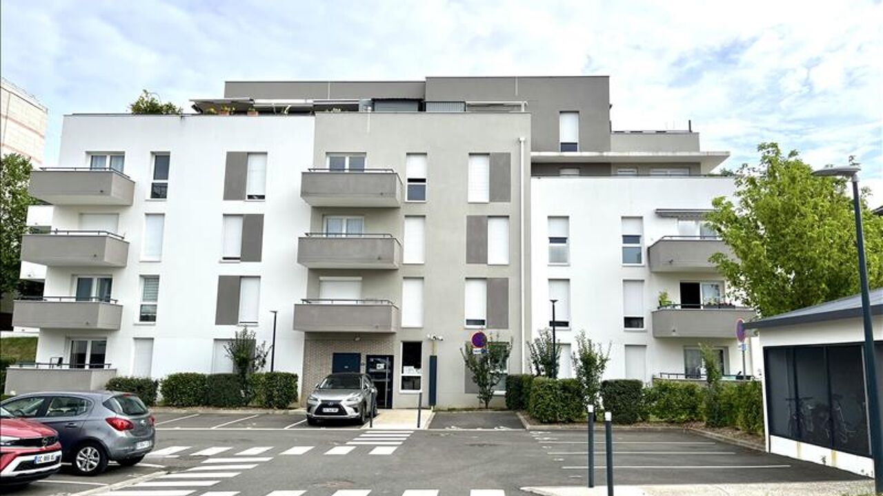 appartement 2 pièces 40 m2 à vendre à Saint-Ouen-l'Aumône (95310)