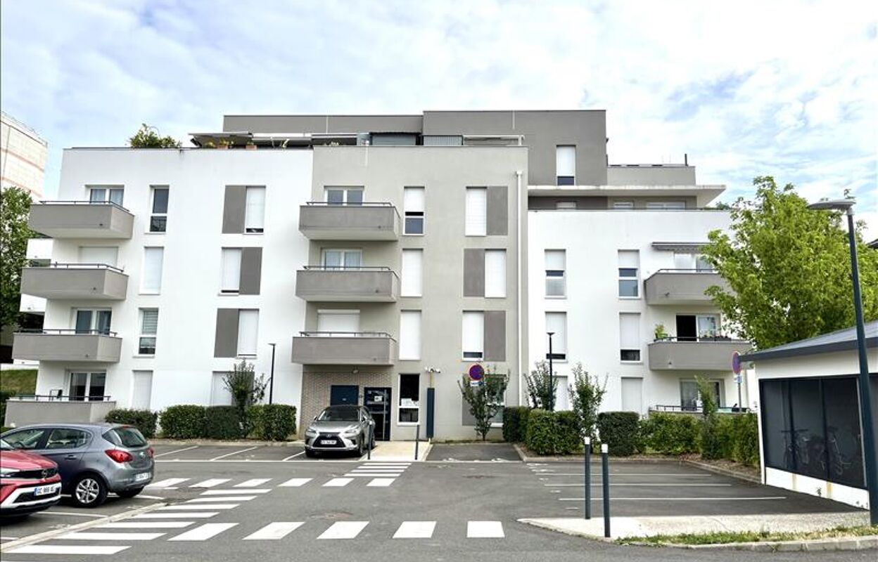 appartement 2 pièces 40 m2 à vendre à Saint-Ouen-l'Aumône (95310)